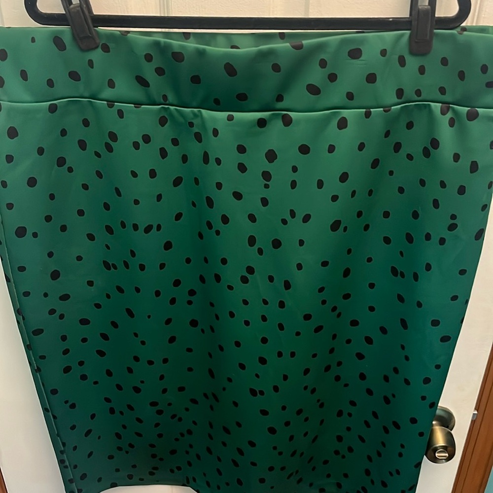 Eloquii Size 24 Midi Skirt Polka Dots So cute!